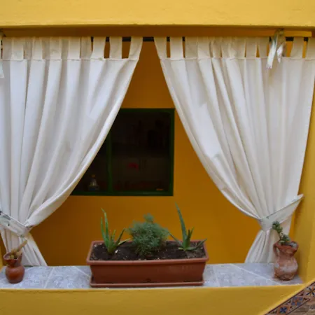 Playa בית הארחה