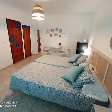 Playa ゲストハウス 2*