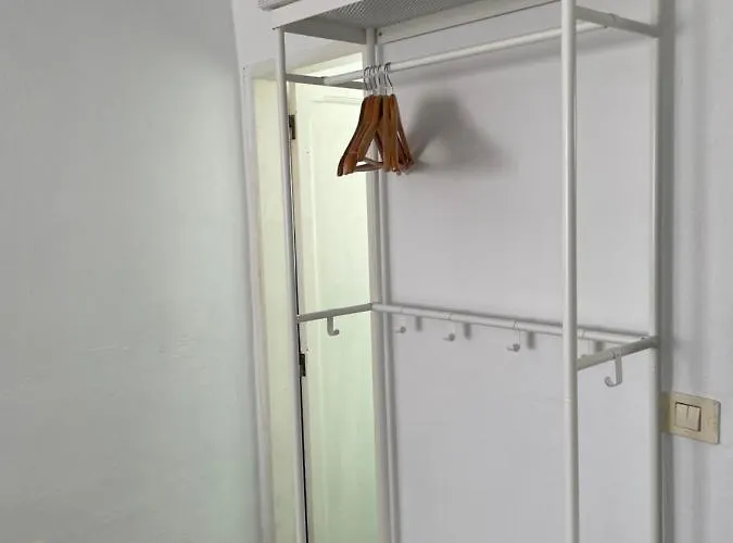 ゲストハウス Playa 2*