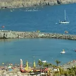 Playa Puerto De Mogan