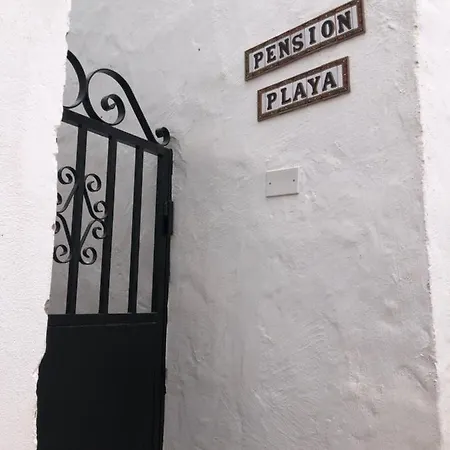 Playa Guest house 2*