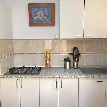 Playa Guest house 2*
